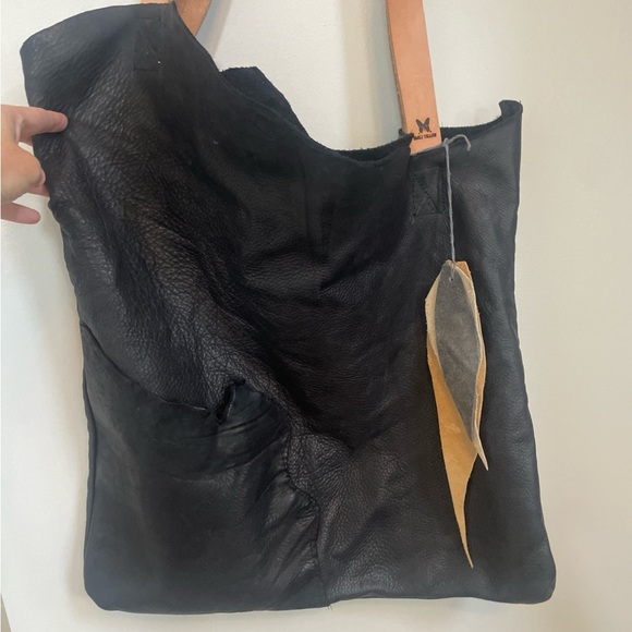 Black Leather Tote with Natural Leather Straps - Picture 3 of 7